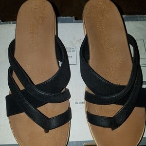 Skechers Luxe Foam sandles